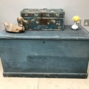 Decorative Antiques in West Sussex