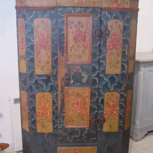 Decorative Antiques in West Sussex