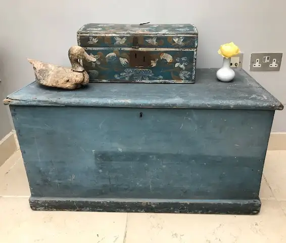 Antique Chests of Drawers
