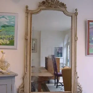 Decorative Antiques in West Sussex