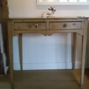 Decorative Antiques in West Sussex