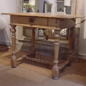 Decorative Antiques in West Sussex