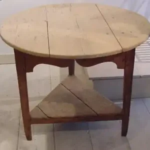 Decorative Antiques in West Sussex
