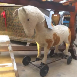 Decorative Antiques in West Sussex