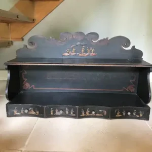 Chinoiserie set of shelves