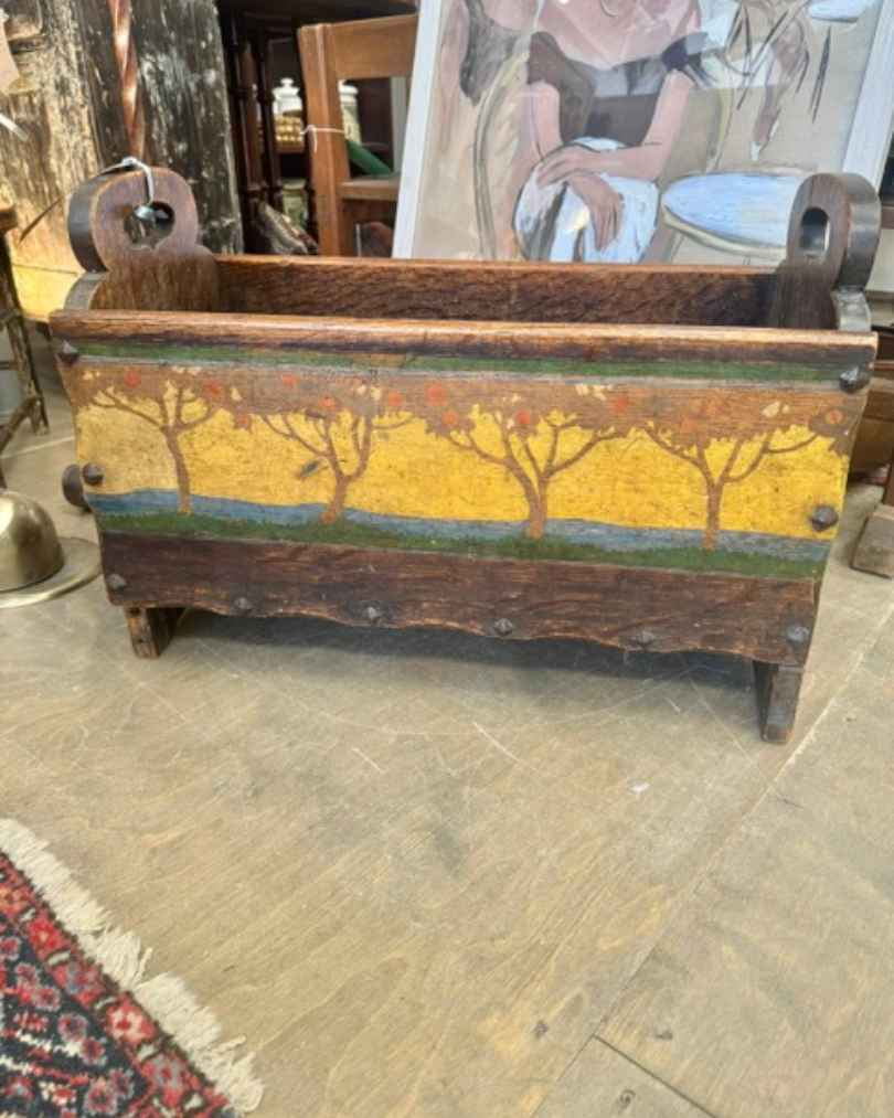 Arts and crafts Log Basket